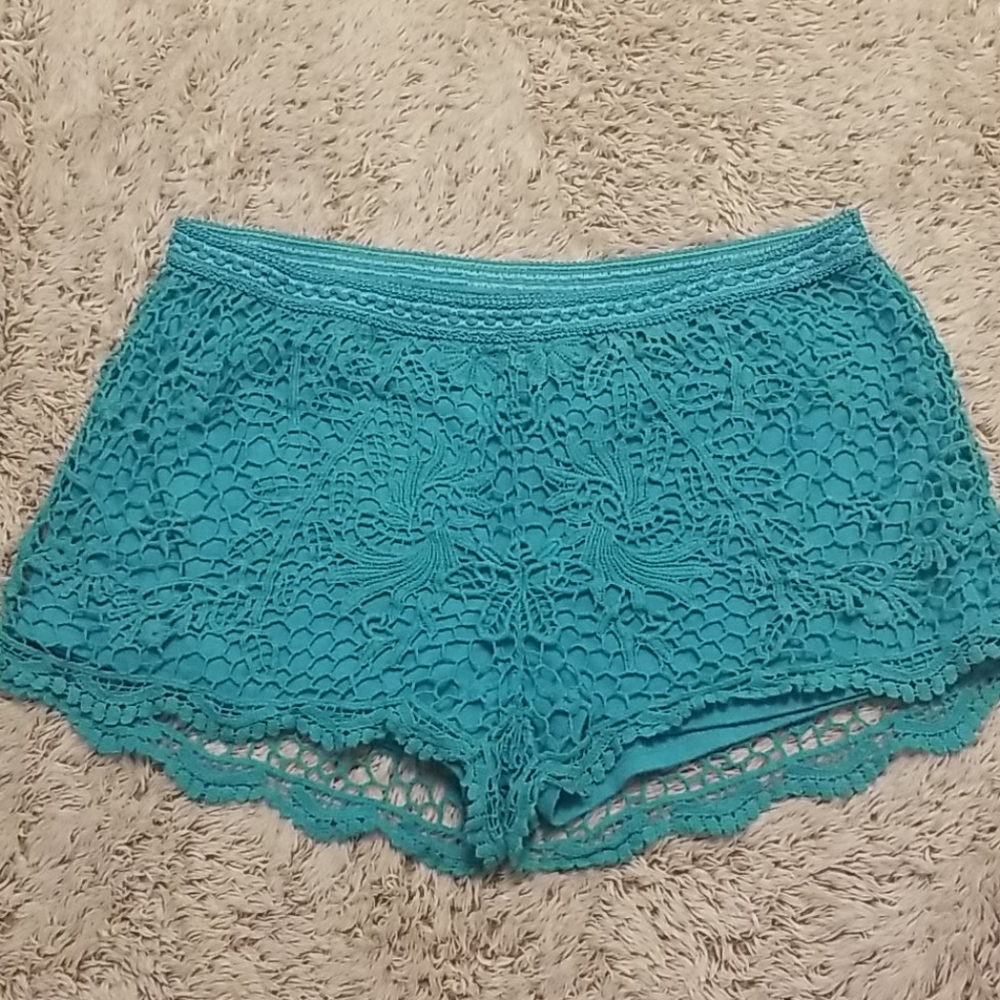 Lace shorts